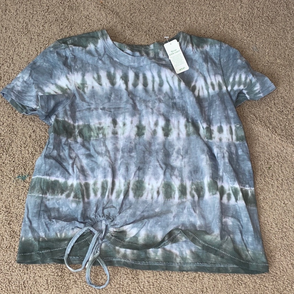 Crop tie tee